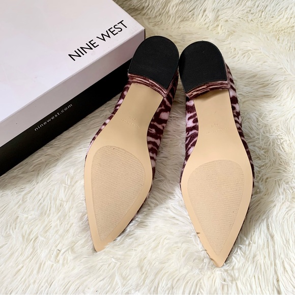 Nine West Jolanda P2 Burgundy Zebra Tiger Animal Print Block Heels Women US 7.5 - Picture 3 of 6